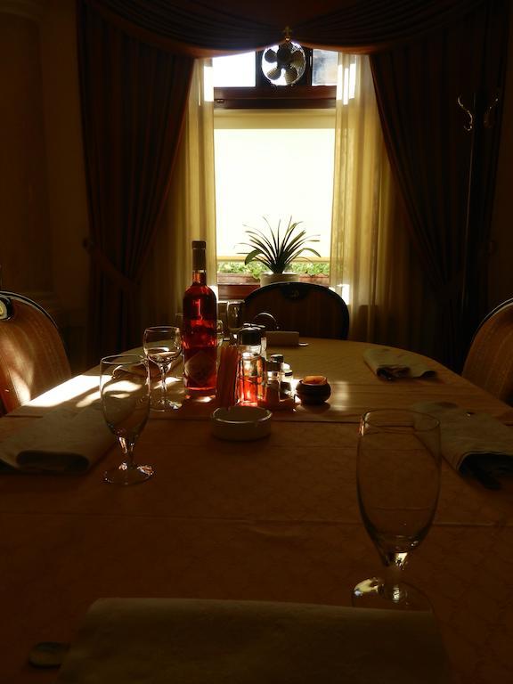 Guesthouse Ellite Požarevac 外观 照片