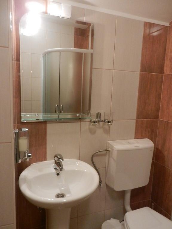 Guesthouse Ellite Požarevac 客房 照片